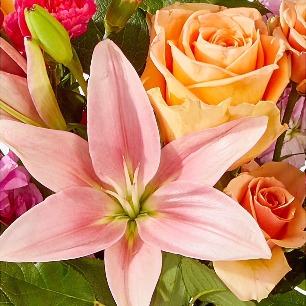 Bisous Bouquet –  Davinci Flower Shop Ltd, Scarborough ON