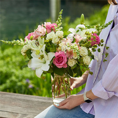 Fondly Bouquet –  Davinci Flower Shop Ltd, Scarborough ON