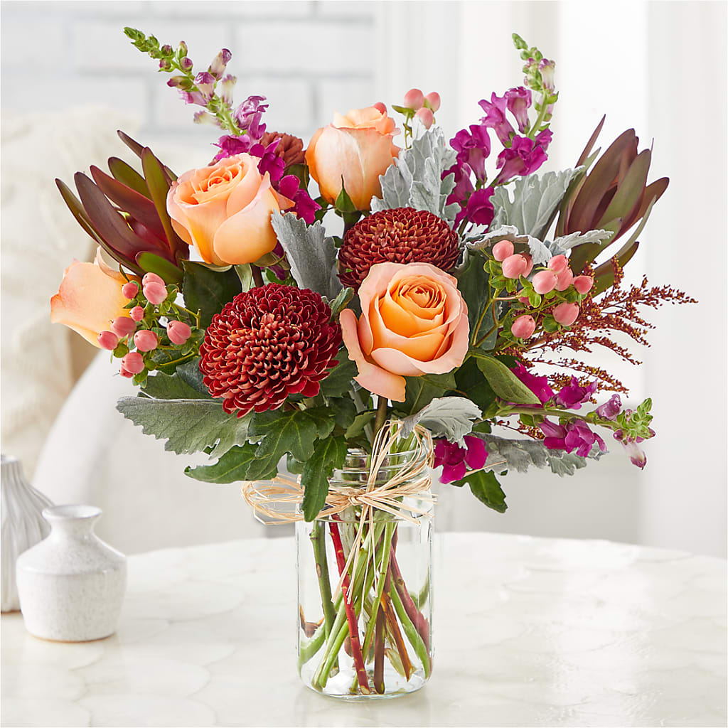 Moody Hues Bouquet –  Davinci Flower Shop Ltd, Scarborough ON