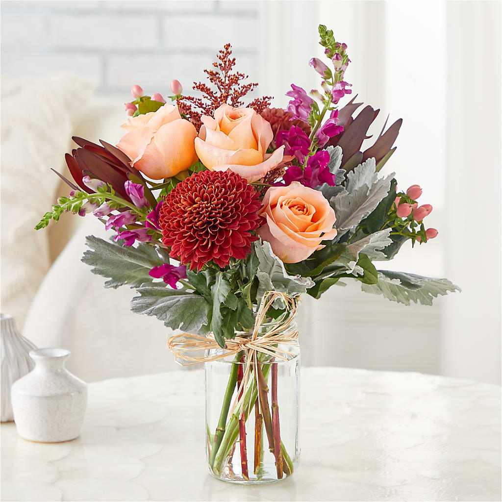 Moody Hues Bouquet –  Davinci Flower Shop Ltd, Scarborough ON