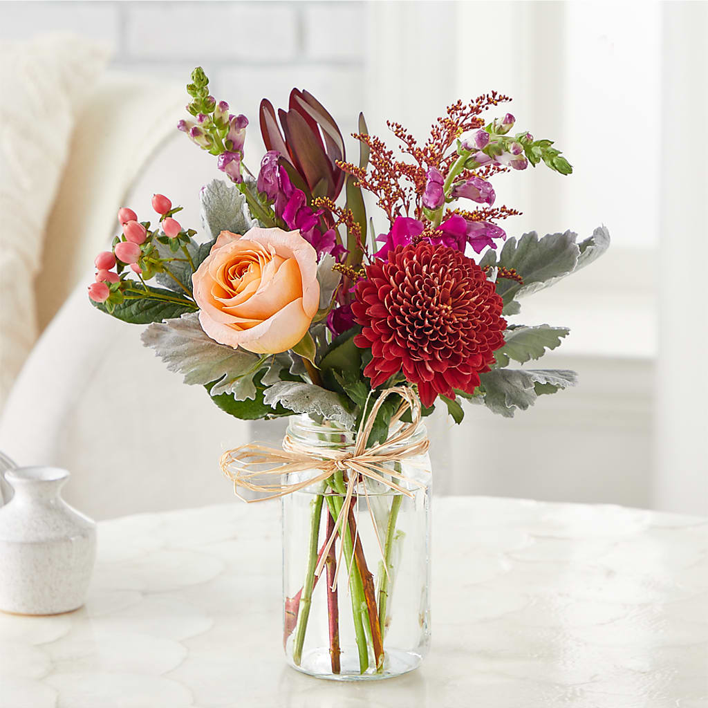 Moody Hues Bouquet –  Davinci Flower Shop Ltd, Scarborough ON