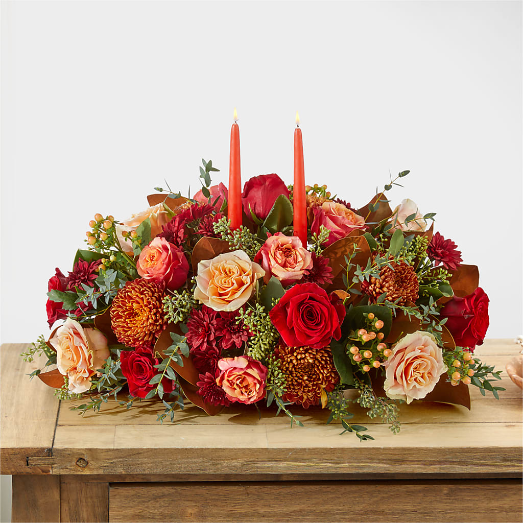Gather Near Centerpiece –  Davinci Flower Shop Ltd, Scarborough ON