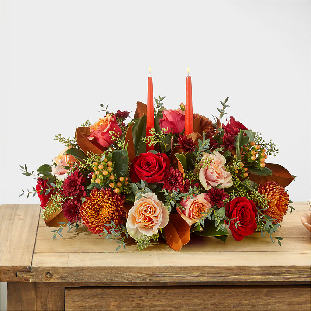 Gather Near Centerpiece –  Davinci Flower Shop Ltd, Scarborough ON