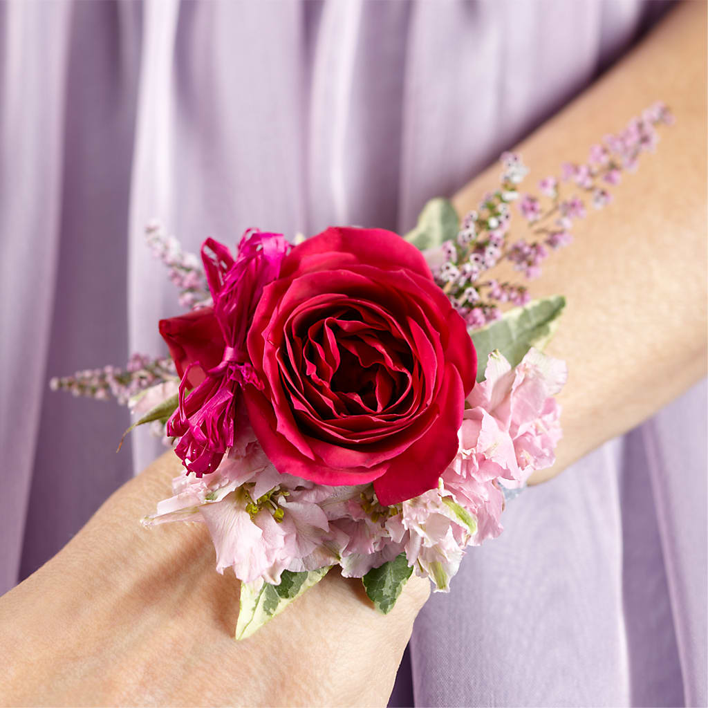 Bouquet de fleurs avec breloque en forme de rose