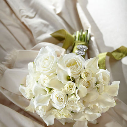 Serene Highness Bouquet –  Davinci Flower Shop Ltd, Scarborough ON