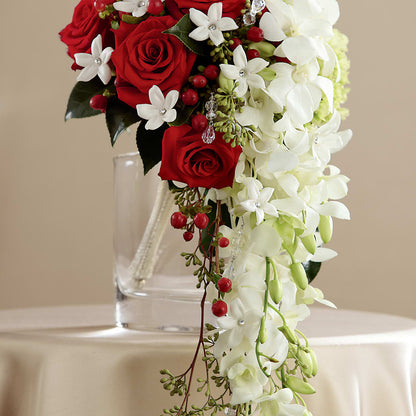 Here Comes the Bride Bouquet –  Davinci Flower Shop Ltd, Scarborough ON